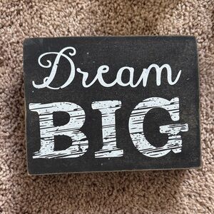 Black and White 'Dream Big' Wall Decor